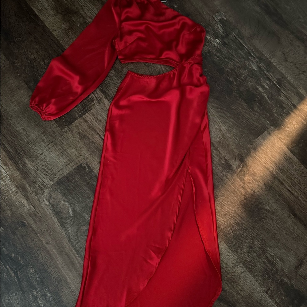 NEW | Hello Molly Red Satin Dreas